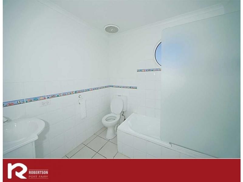 28 Reardon Street, Port Fairy VIC 3284