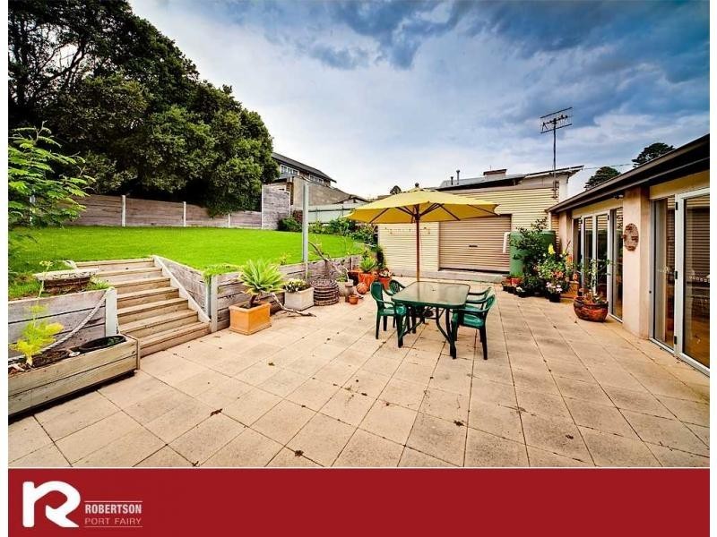 152 Griffiths Street, Port Fairy VIC 3284
