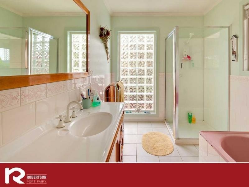 54 Cox Street, Port Fairy VIC 3284