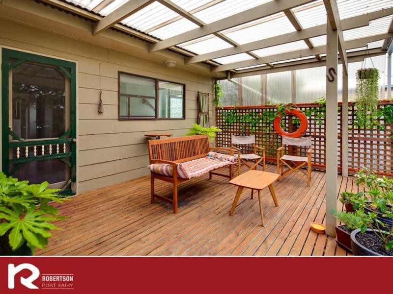 54 Cox Street, Port Fairy VIC 3284