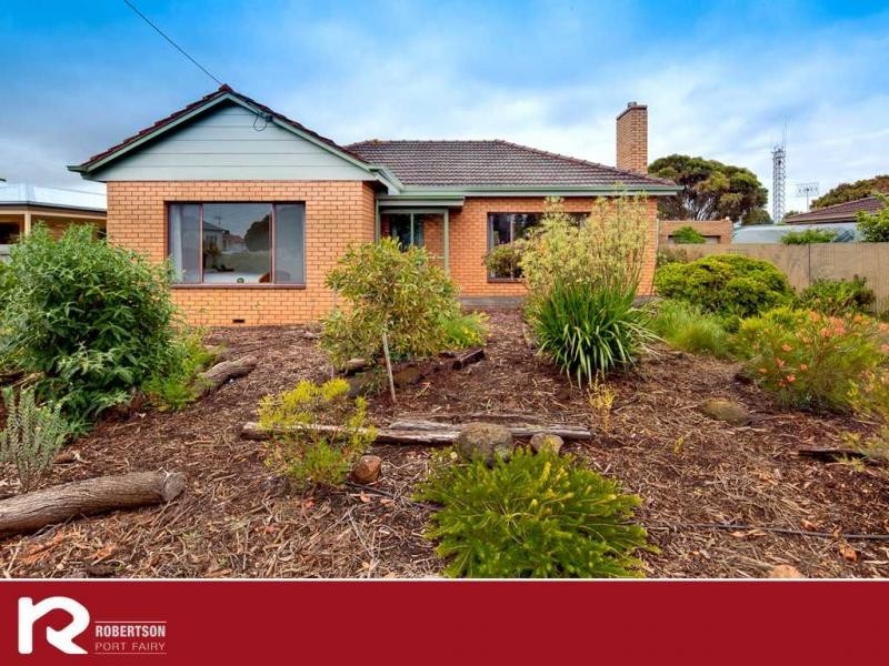 54 Cox Street, Port Fairy VIC 3284
