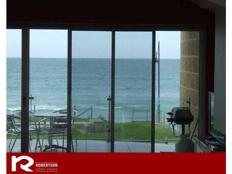 2/105 Beach Street, Port Fairy VIC 3284