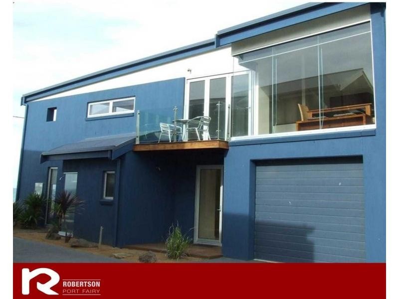 2/105 Beach Street, Port Fairy VIC 3284