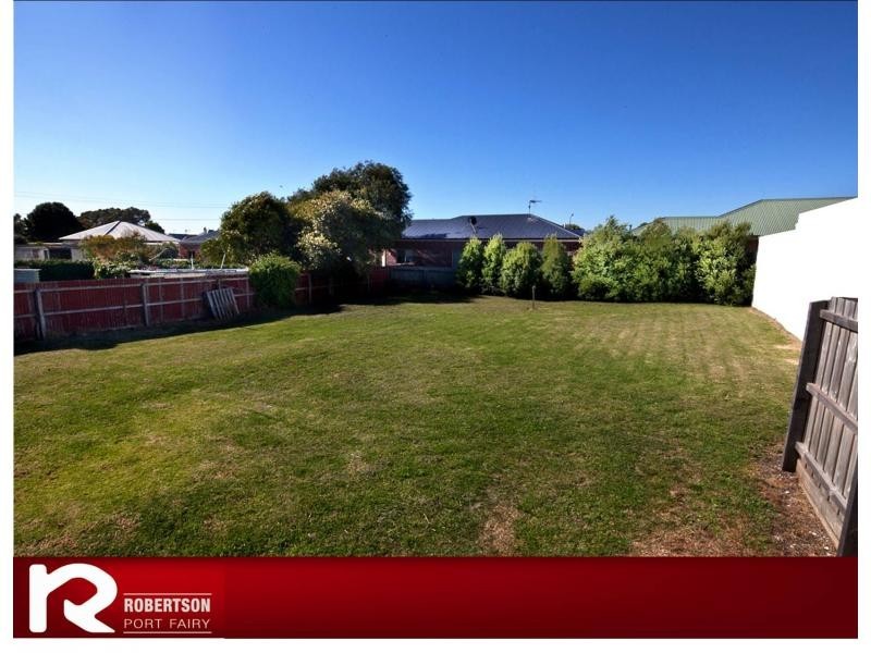 L2, 80 Regent Street, Port Fairy VIC 3284