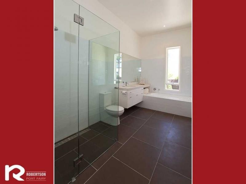 101 Gipps Street, Port Fairy VIC 3284