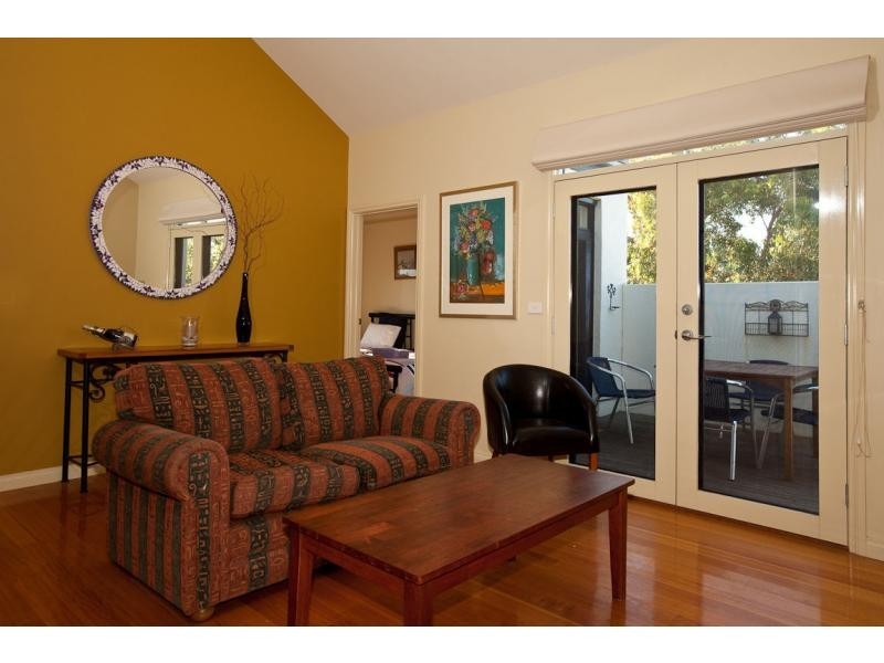 Apts 1 -4/42 Sackville Street, Port Fairy VIC 3284