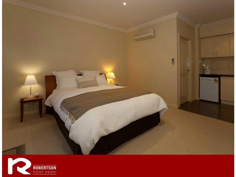 Apts 1 -4/42 Sackville Street, Port Fairy VIC 3284