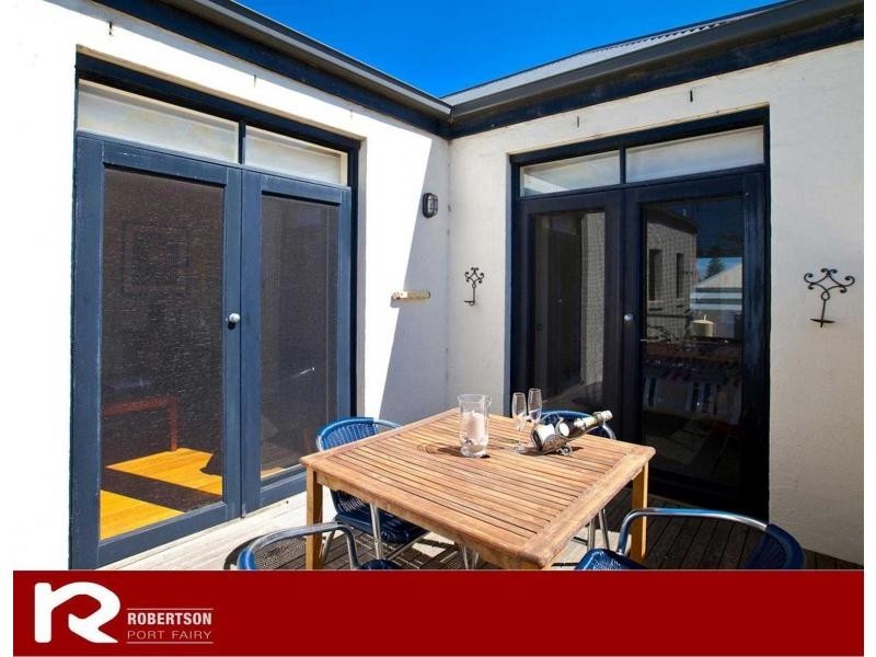 Apts 1 -4/42 Sackville Street, Port Fairy VIC 3284