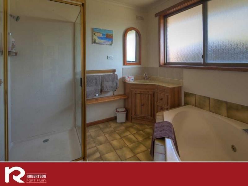 6 Mandeville Court, Port Fairy VIC 3284