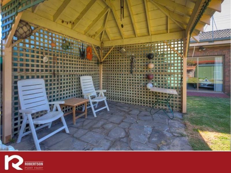 6 Mandeville Court, Port Fairy VIC 3284