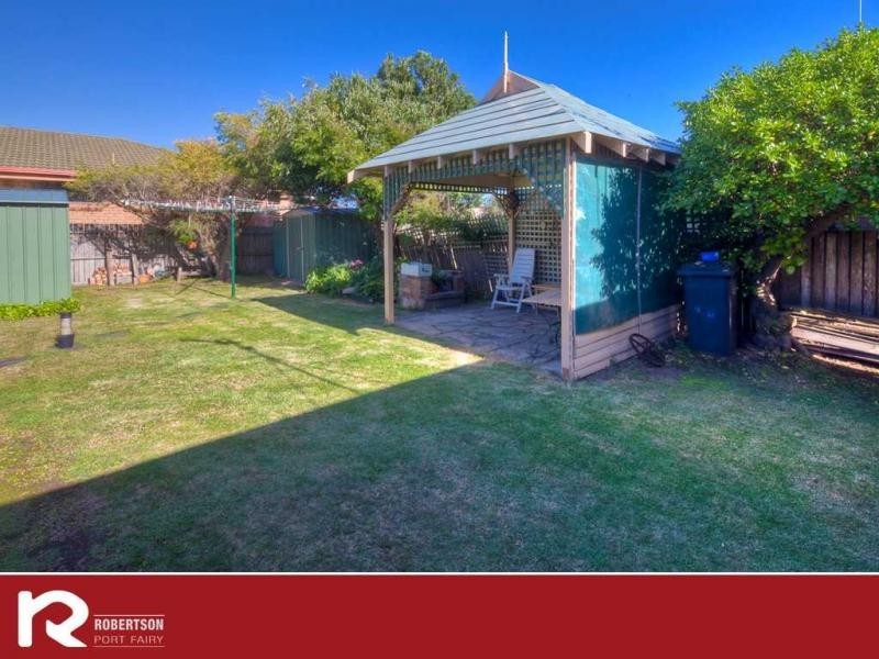 6 Mandeville Court, Port Fairy VIC 3284