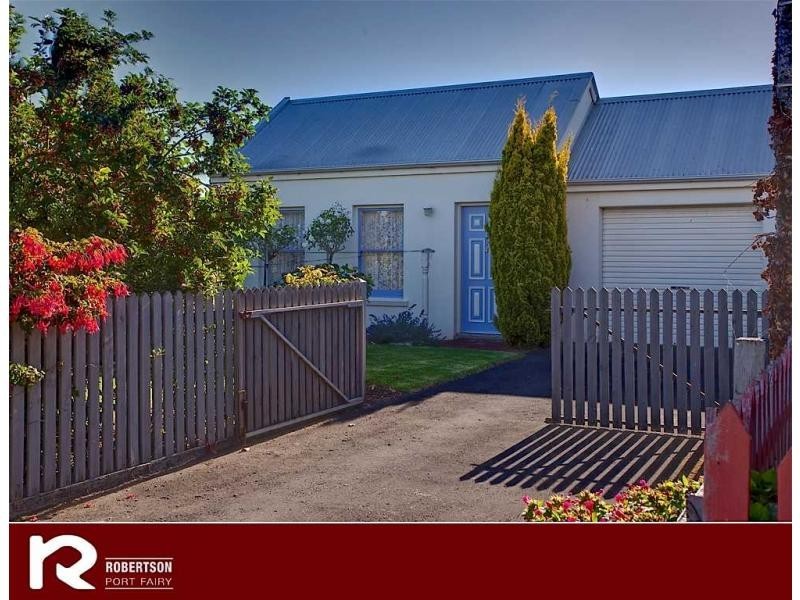 50 Albert Street, Port Fairy VIC 3284