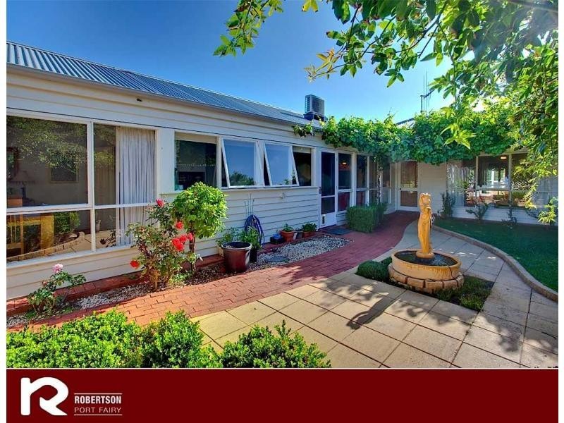 50 Albert Street, Port Fairy VIC 3284