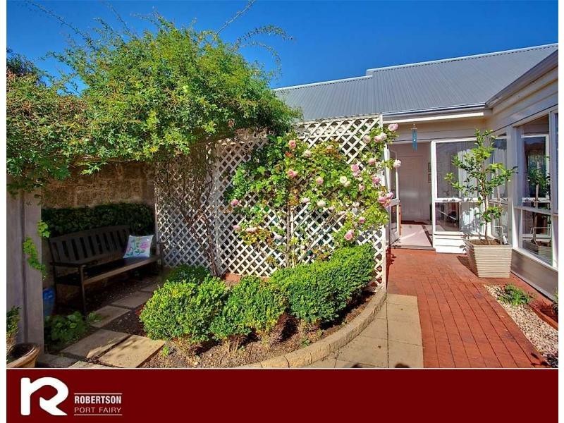 50 Albert Street, Port Fairy VIC 3284