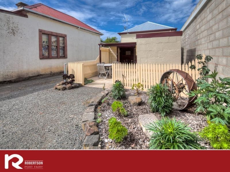 118 Commercial Road, Koroit VIC 3282