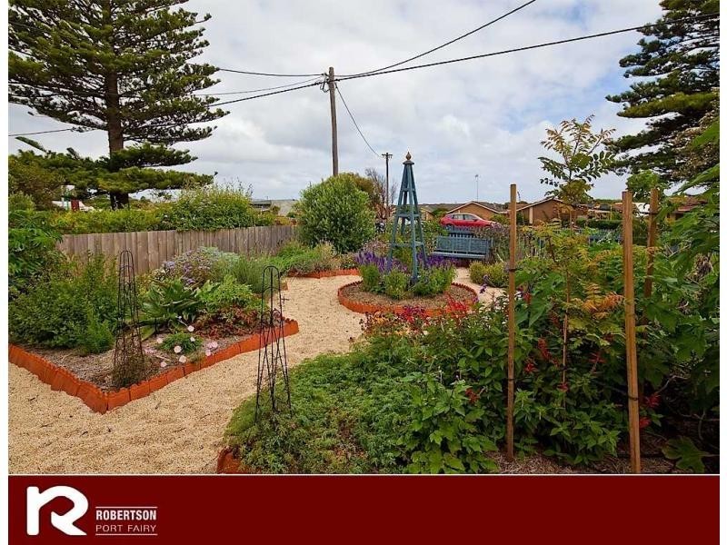 28 Campbell Street, Port Fairy VIC 3284