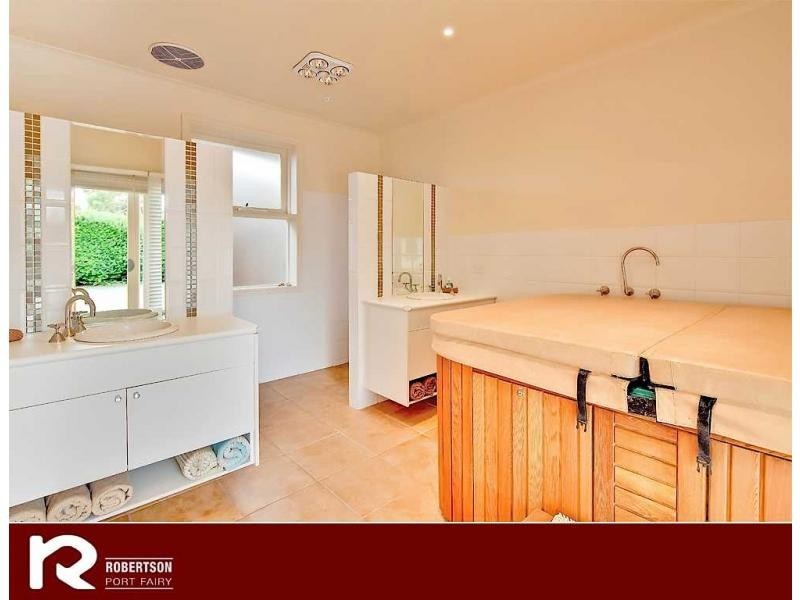 12 Villiers Street, Port Fairy VIC 3284
