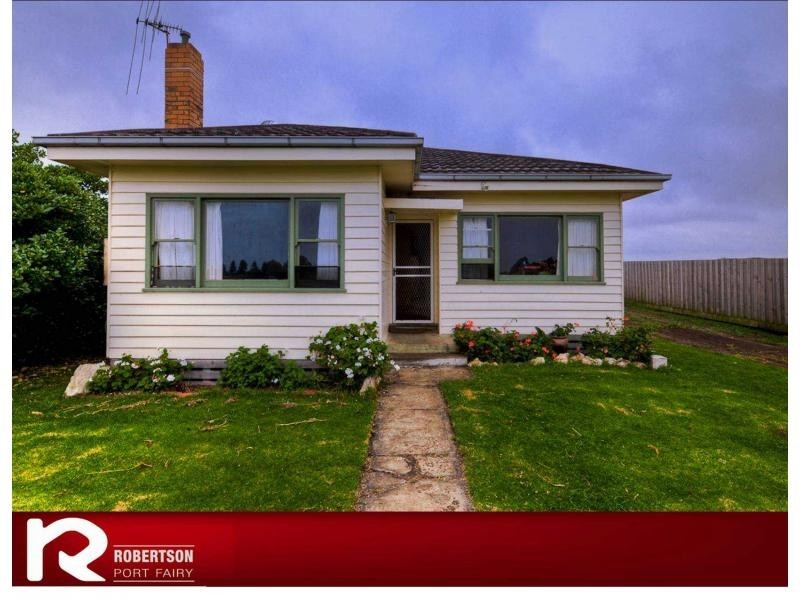 52 Albert Road, Port Fairy VIC 3284