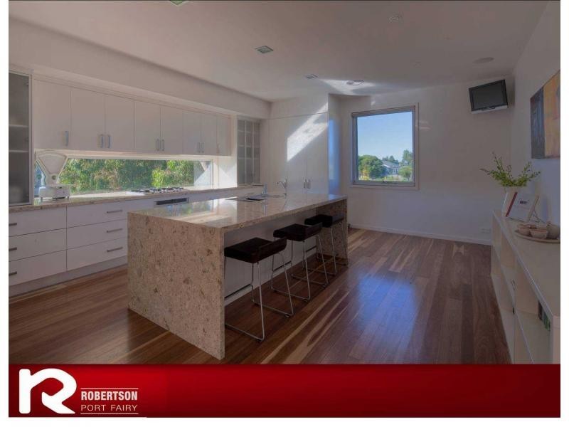 11 Whalers Drive, Port Fairy VIC 3284