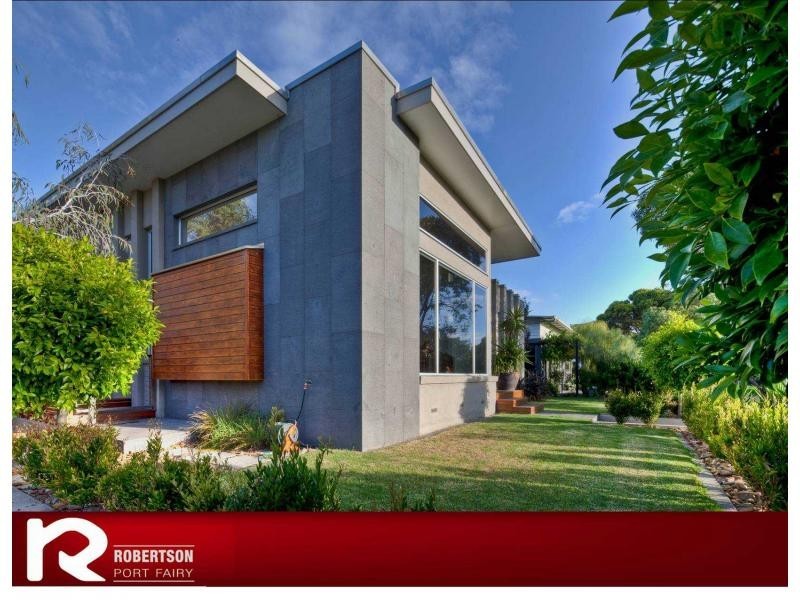 11 Whalers Drive, Port Fairy VIC 3284