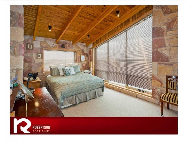 17 Lakeview Drive, Port Fairy VIC 3284