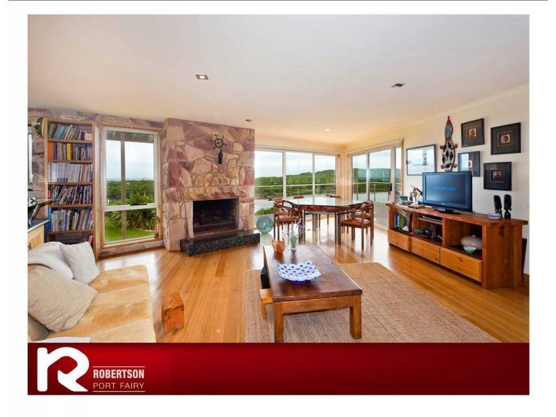 17 Lakeview Drive, Port Fairy VIC 3284