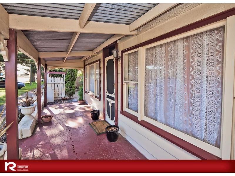 87 Sackville Street, Port Fairy VIC 3284