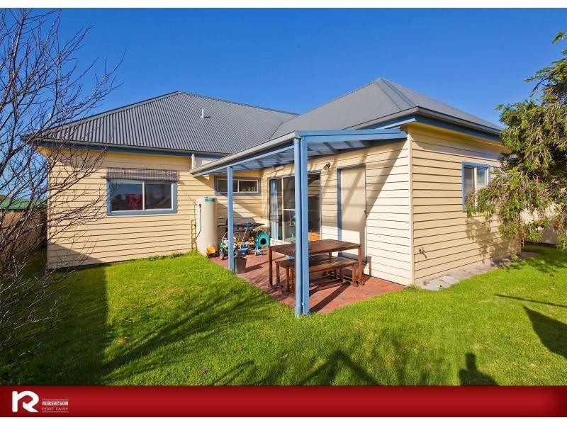 178 Princes Highway, Port Fairy VIC 3284