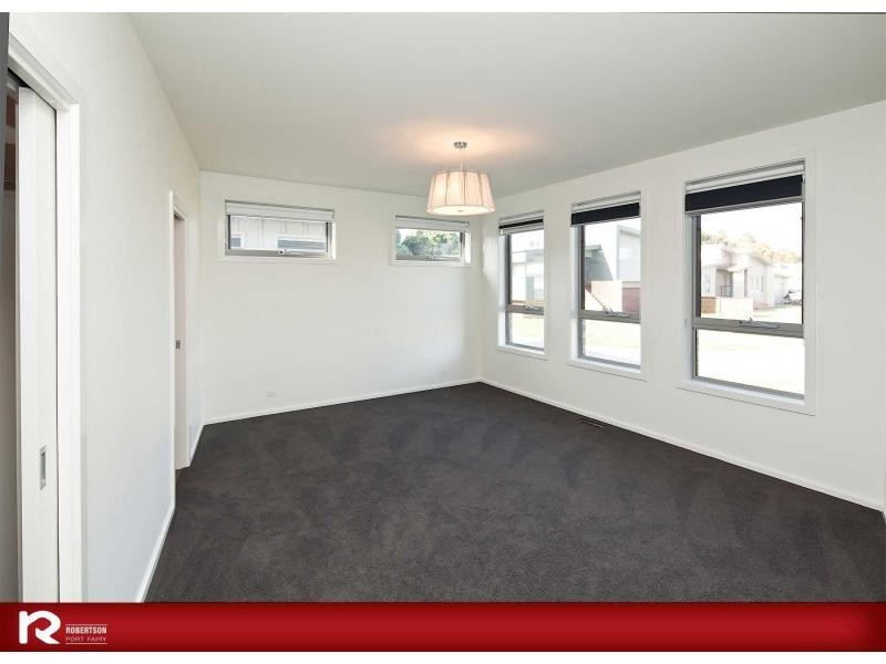 5 Mariner Court, Port Fairy VIC 3284