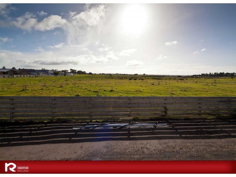 5 Mariner Court, Port Fairy VIC 3284