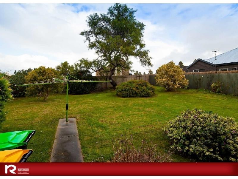 45 Regent Street, Port Fairy VIC 3284