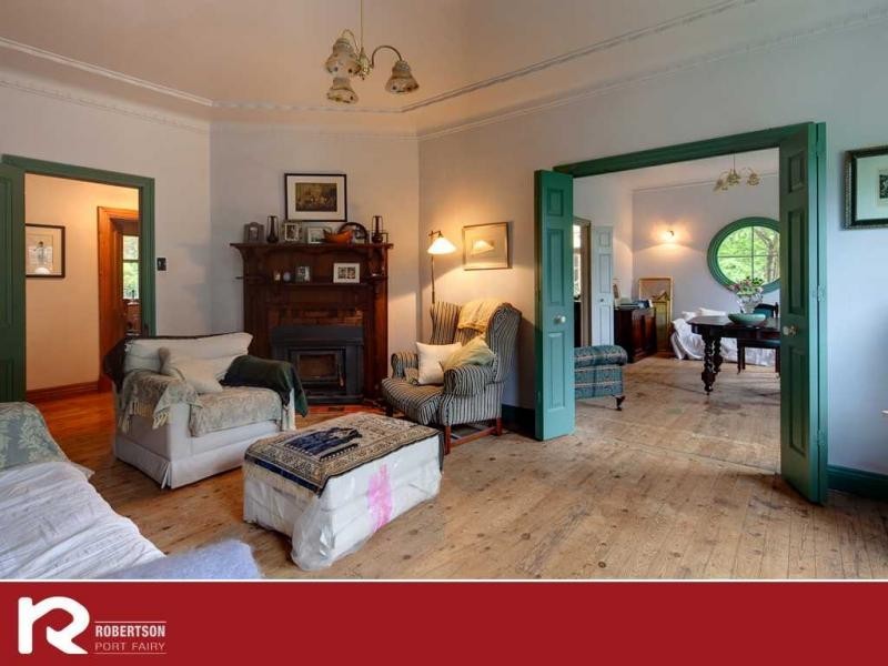 82 Princes Hwy, Port Fairy VIC 3284