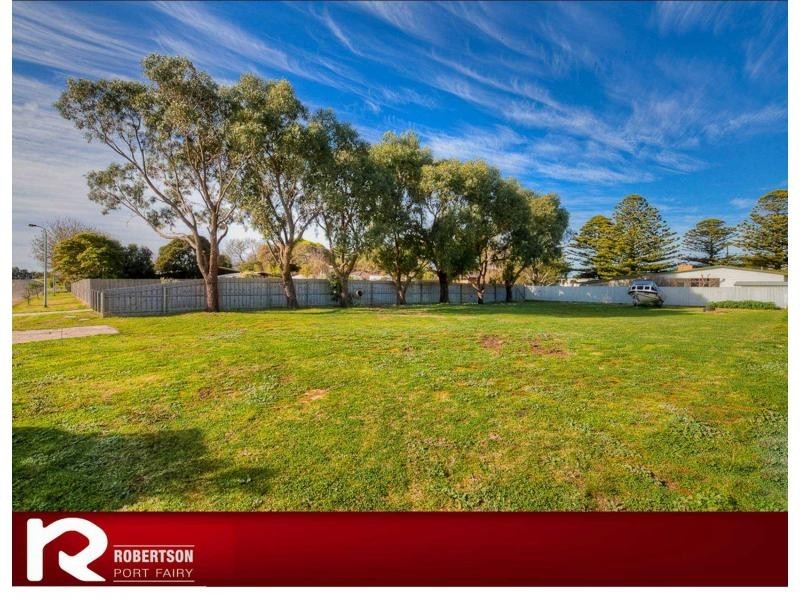 33 Dyson Street, Port Fairy VIC 3284