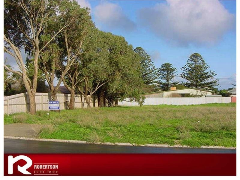 33 Dyson Street, Port Fairy VIC 3284
