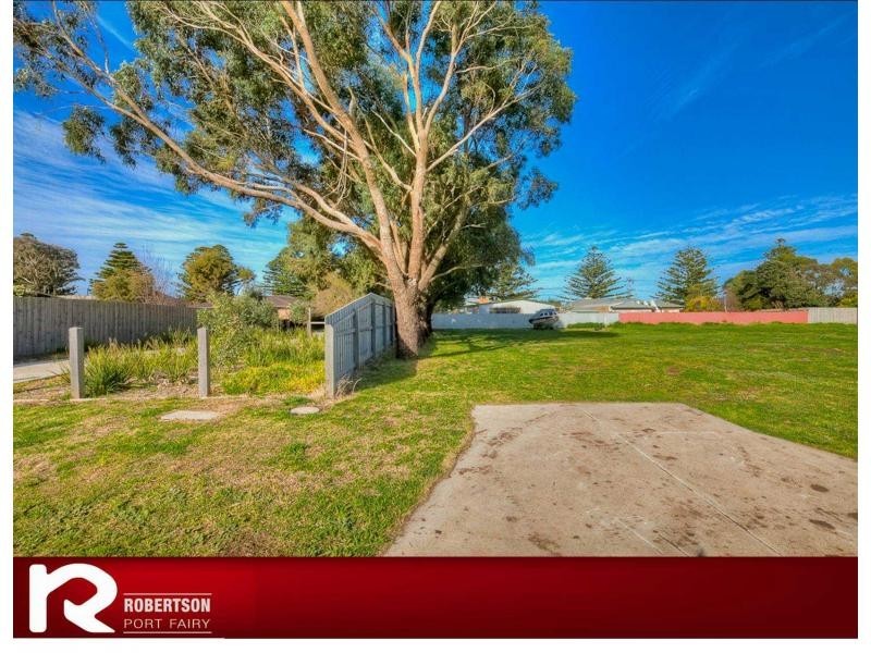 33 Dyson Street, Port Fairy VIC 3284