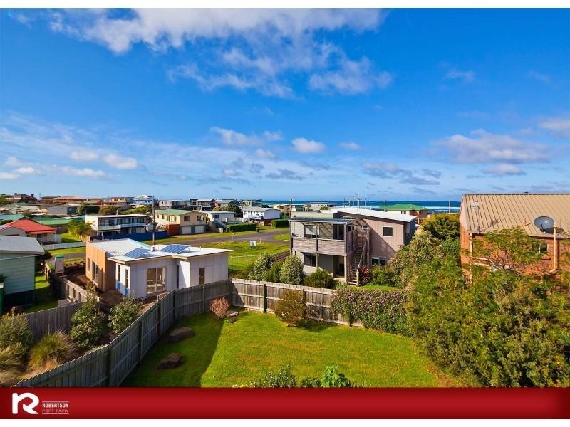 9 Crowe Street, Port Fairy VIC 3284