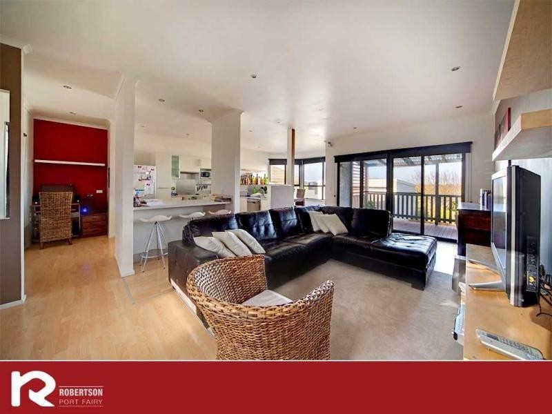 155 Princes Highway, Port Fairy VIC 3284