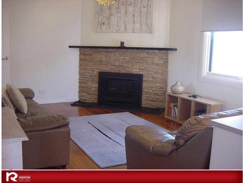 90 Cox Street, Port Fairy VIC 3284