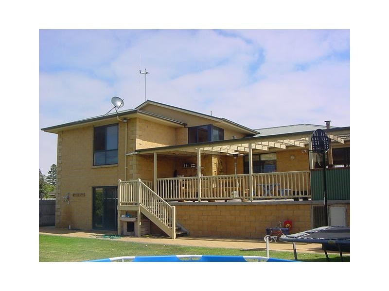 14 Osmonds Lane, Port Fairy VIC 3284