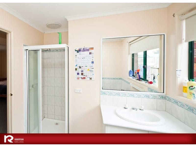 Unit 5/33/35 Powling Street, Port Fairy VIC 3284