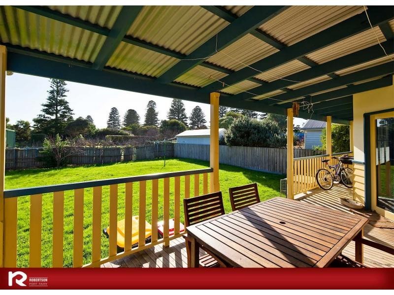 14 Campbell Street, Port Fairy VIC 3284