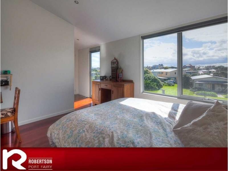 27 Reardon Street, Port Fairy VIC 3284