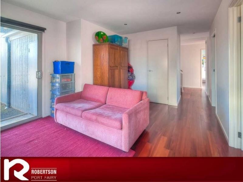 27 Reardon Street, Port Fairy VIC 3284