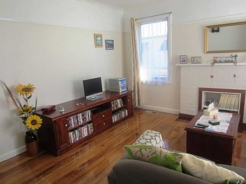 525 Princes Highway, Port Fairy VIC 3284
