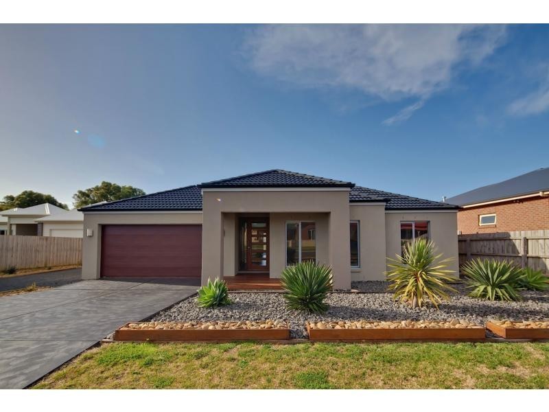 10 Gratton Street, Port Fairy VIC 3284
