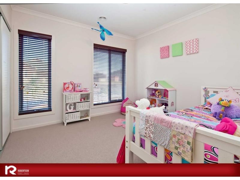 10 Gratton Street, Port Fairy VIC 3284