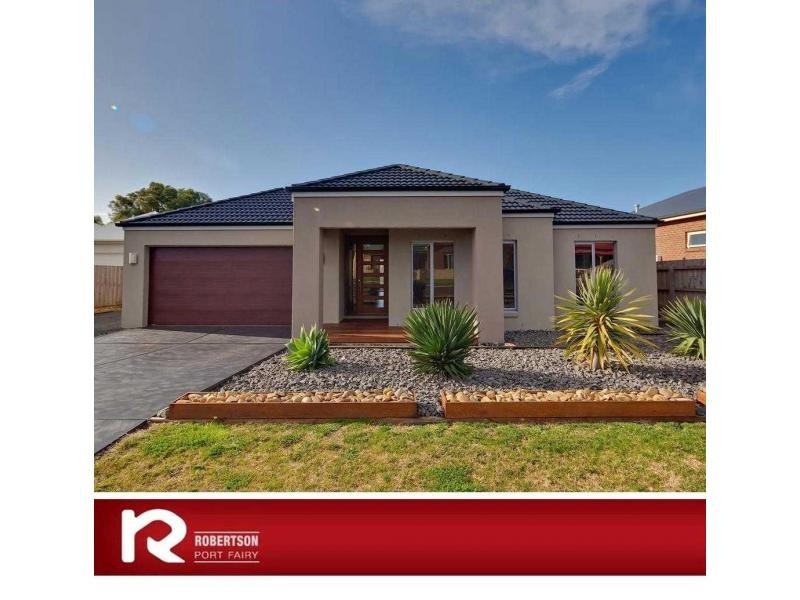 10 Gratton Street, Port Fairy VIC 3284