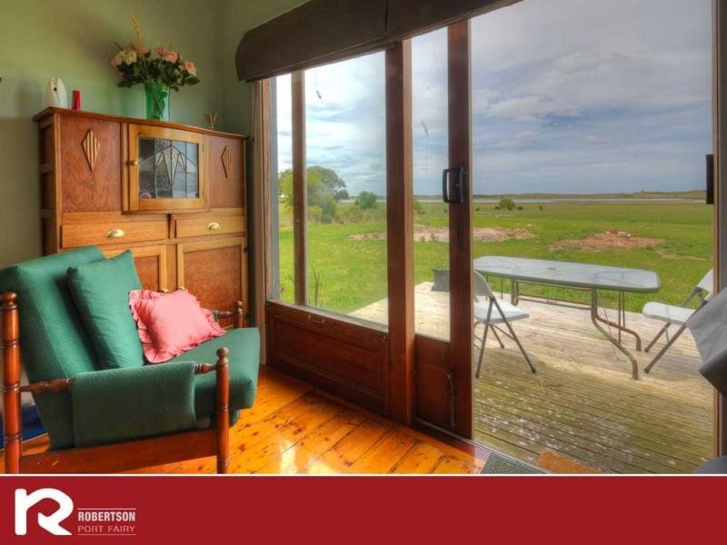 71 Model Lane, Port Fairy VIC 3284