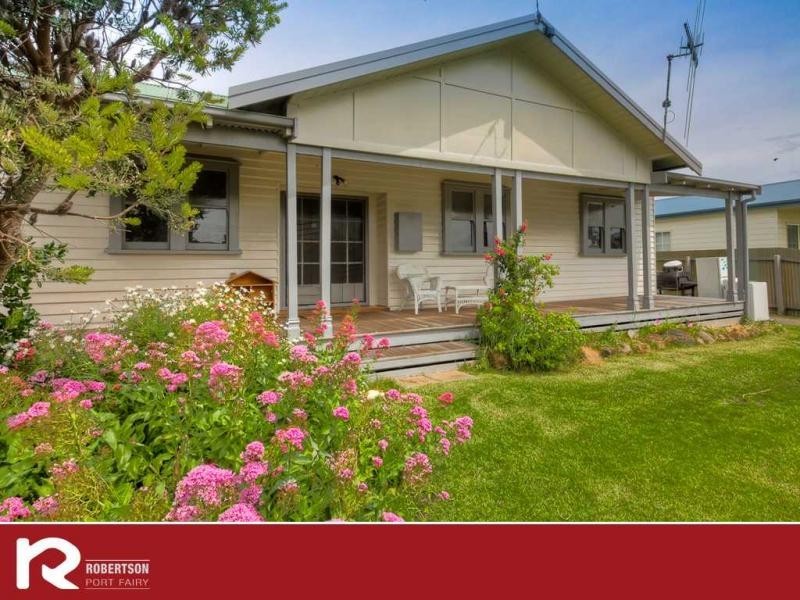 25 Singleton Street, Port Fairy VIC 3284