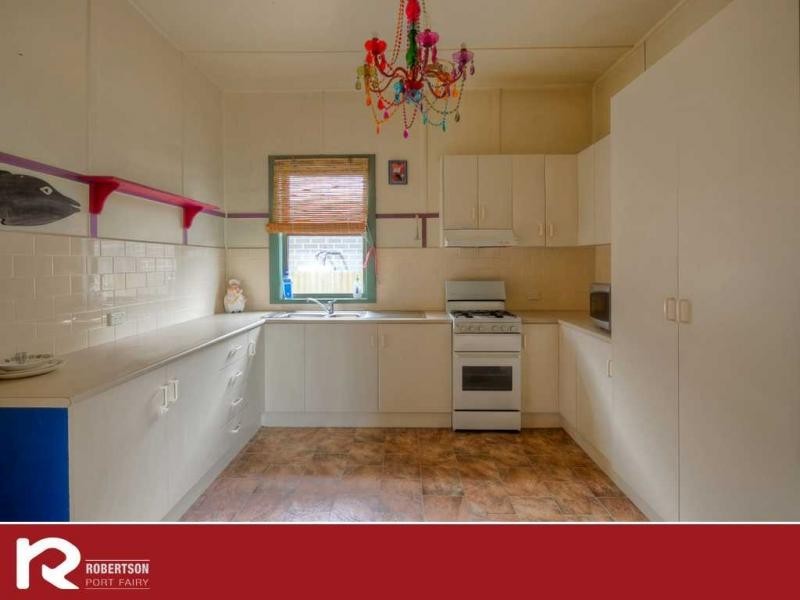 25 Singleton Street, Port Fairy VIC 3284